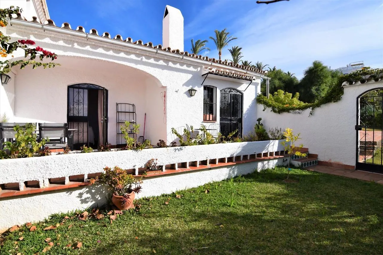 Hibiscus 69 Villa Nerja