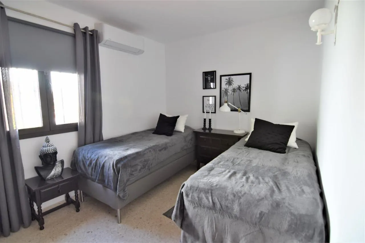 Tatil Evi Hibiscus 69 Villa Nerja